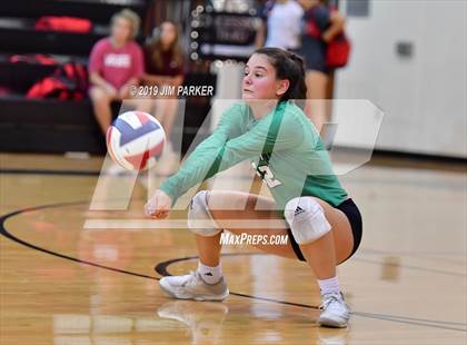 Thumbnail 3 in Bowie @ Vandegrift  photogallery.
