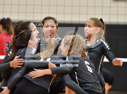 Thumbnail 3 in Bowie @ Vandegrift  photogallery.