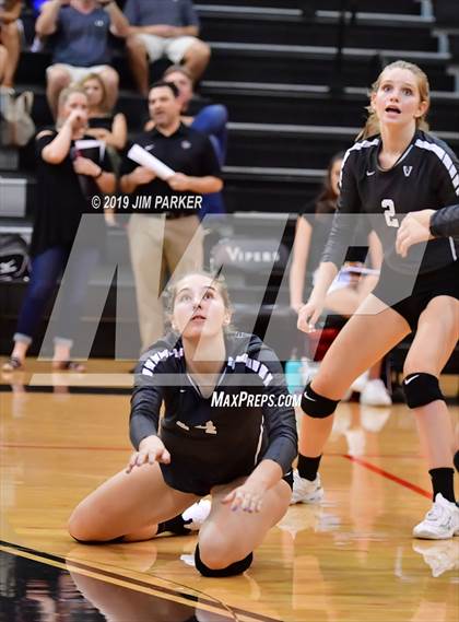 Thumbnail 2 in Bowie @ Vandegrift  photogallery.