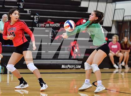 Thumbnail 1 in Bowie @ Vandegrift  photogallery.