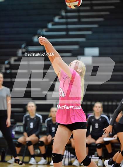Thumbnail 3 in Bowie @ Vandegrift  photogallery.