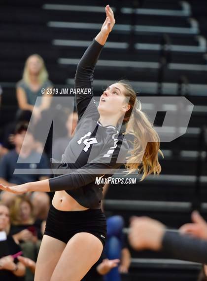 Thumbnail 3 in Bowie @ Vandegrift  photogallery.
