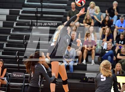 Thumbnail 3 in Bowie @ Vandegrift  photogallery.