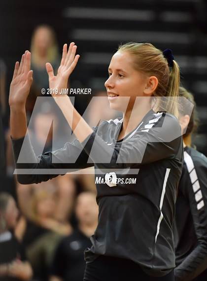 Thumbnail 3 in Bowie @ Vandegrift  photogallery.