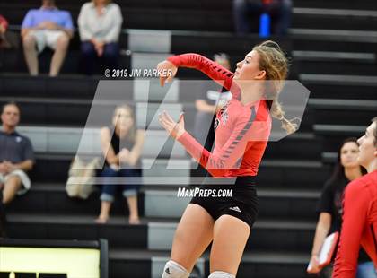 Thumbnail 3 in Bowie @ Vandegrift  photogallery.