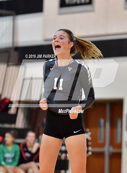 Thumbnail 2 in Bowie @ Vandegrift  photogallery.