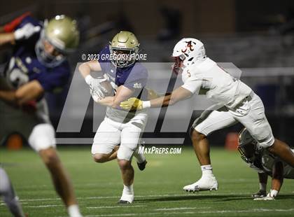Thumbnail 2 in Alemany @ Notre Dame (SO) photogallery.