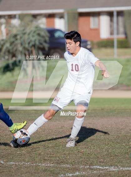 Thumbnail 3 in Gabrielino vs Maranatha photogallery.
