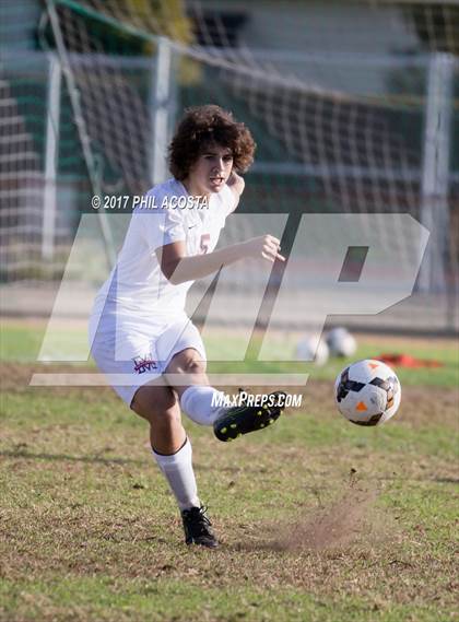 Thumbnail 1 in Gabrielino vs Maranatha photogallery.