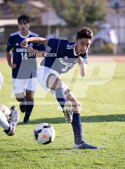 Thumbnail 2 in Gabrielino vs Maranatha photogallery.