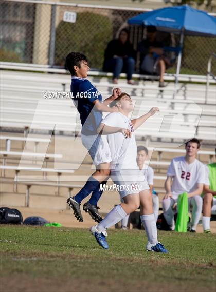 Thumbnail 2 in Gabrielino vs Maranatha photogallery.