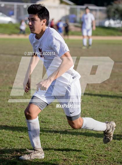 Thumbnail 3 in Gabrielino vs Maranatha photogallery.