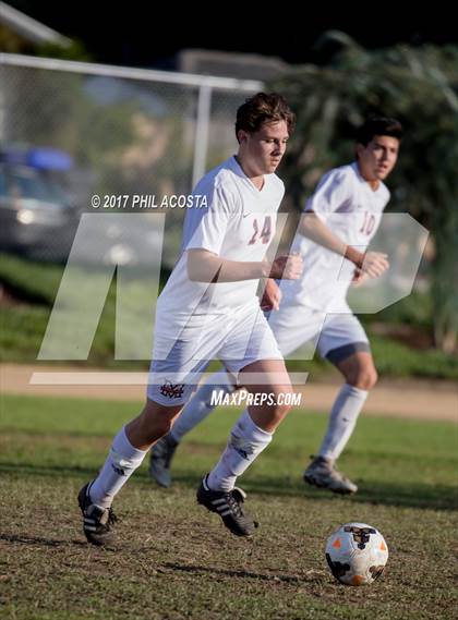Thumbnail 2 in Gabrielino vs Maranatha photogallery.