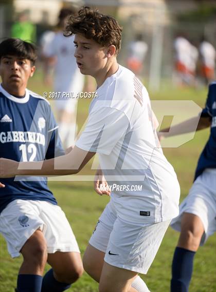 Thumbnail 2 in Gabrielino vs Maranatha photogallery.
