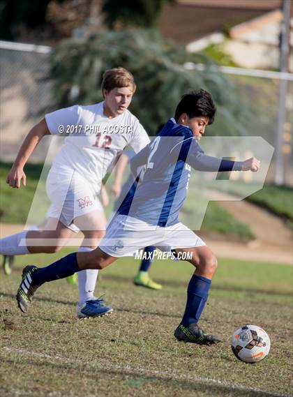Thumbnail 2 in Gabrielino vs Maranatha photogallery.