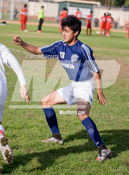 Thumbnail 3 in Gabrielino vs Maranatha photogallery.