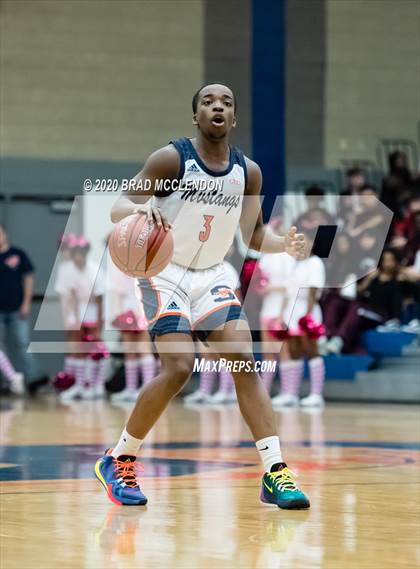 Thumbnail 2 in Rowlett vs Sachse photogallery.