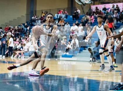 Thumbnail 2 in Rowlett vs Sachse photogallery.