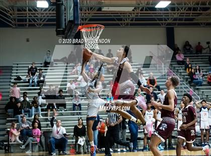 Thumbnail 1 in Rowlett vs Sachse photogallery.