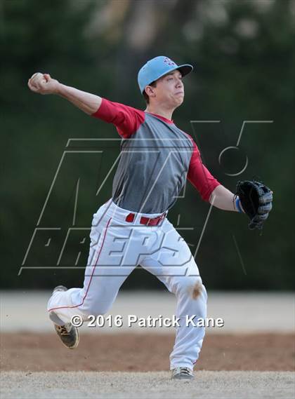 Thumbnail 1 in Marshall @ Yorktown photogallery.