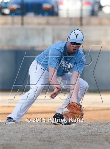 Thumbnail 3 in Marshall @ Yorktown photogallery.
