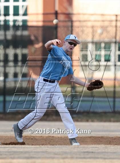 Thumbnail 2 in Marshall @ Yorktown photogallery.