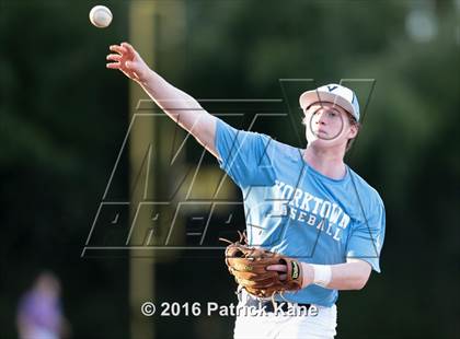 Thumbnail 2 in Marshall @ Yorktown photogallery.