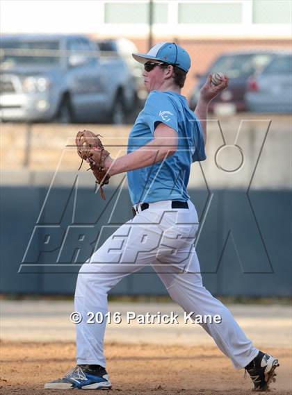 Thumbnail 2 in Marshall @ Yorktown photogallery.