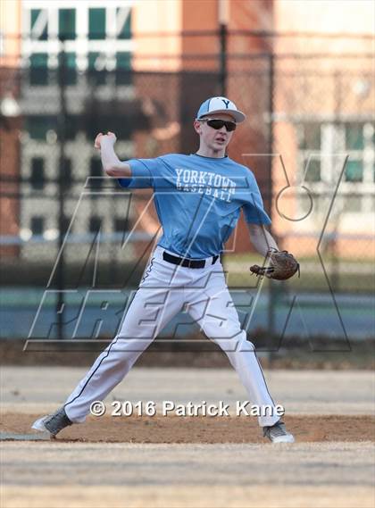 Thumbnail 1 in Marshall @ Yorktown photogallery.