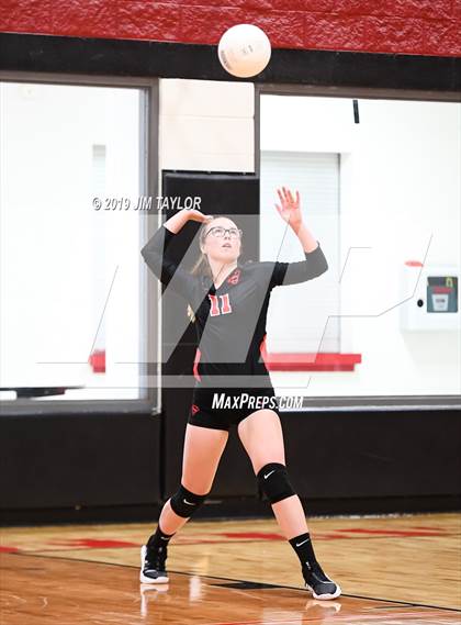 Thumbnail 2 in Gustine @ Strawn photogallery.