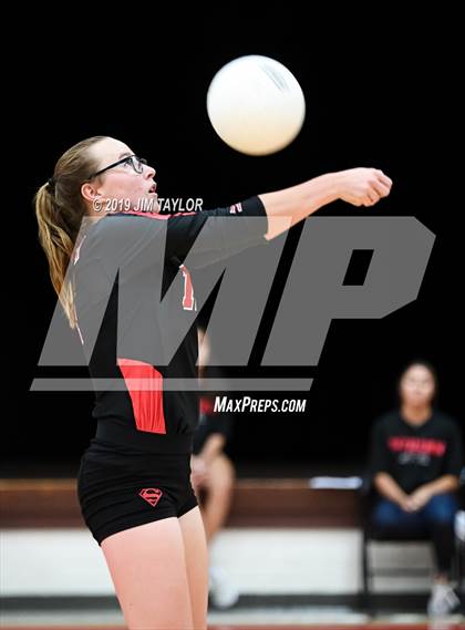 Thumbnail 2 in Gustine @ Strawn photogallery.