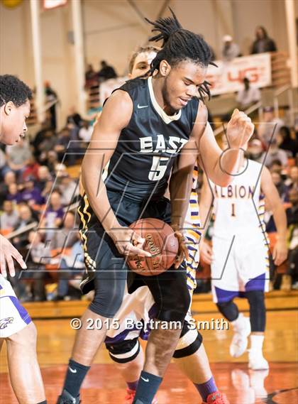 Thumbnail 3 in East vs. Albion (Section 6 Class B Final) photogallery.