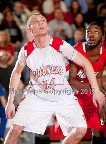 Thumbnail 1 in Holmes @ Dixie Heights photogallery.