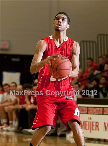 Thumbnail 2 in Holmes @ Dixie Heights photogallery.