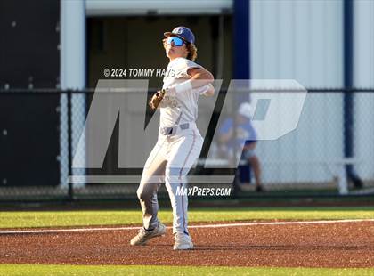 Thumbnail 1 in Holliday vs. Brock (UIL Baseball 3A Region 1 Regional Quarterfinal Playoff Game 2) photogallery.