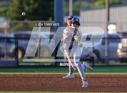 Thumbnail 3 in Holliday vs. Brock (UIL 3A Playoff) photogallery.