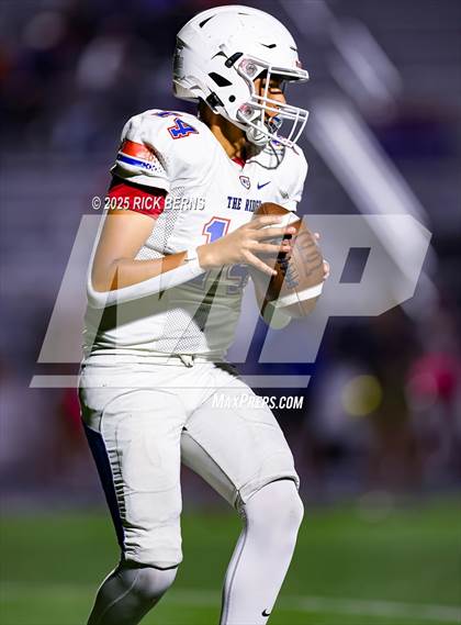Thumbnail 2 in FR: Grand Oaks (blue) vs Oak Ridge photogallery.