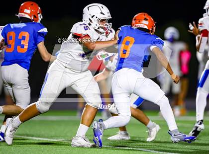 Thumbnail 1 in FR: Grand Oaks (blue) vs Oak Ridge photogallery.