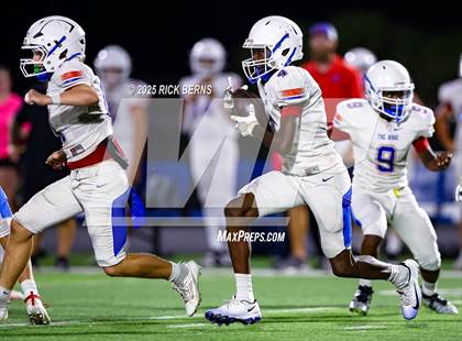 Thumbnail 2 in FR: Grand Oaks (blue) vs Oak Ridge photogallery.