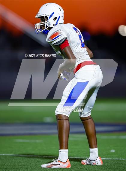 Thumbnail 2 in FR: Grand Oaks (blue) vs Oak Ridge photogallery.