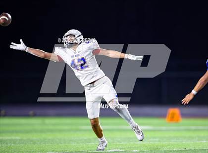 Thumbnail 1 in FR: Grand Oaks (blue) vs Oak Ridge photogallery.