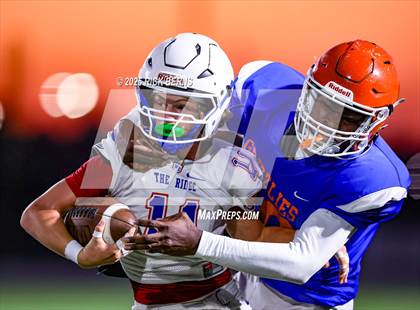 Thumbnail 2 in FR: Grand Oaks (blue) vs Oak Ridge photogallery.