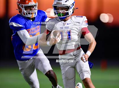 Thumbnail 1 in FR: Grand Oaks (blue) vs Oak Ridge photogallery.
