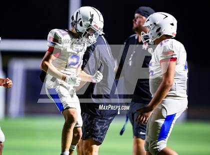 Thumbnail 1 in FR: Grand Oaks (blue) vs Oak Ridge photogallery.