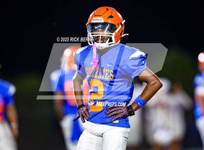 Thumbnail 3 in FR: Grand Oaks (blue) vs Oak Ridge photogallery.
