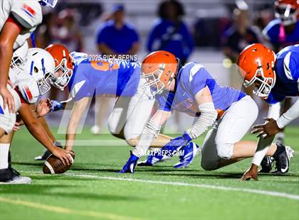Thumbnail 2 in FR: Grand Oaks (blue) vs Oak Ridge photogallery.