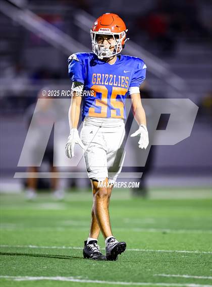 Thumbnail 2 in FR: Grand Oaks (blue) vs Oak Ridge photogallery.