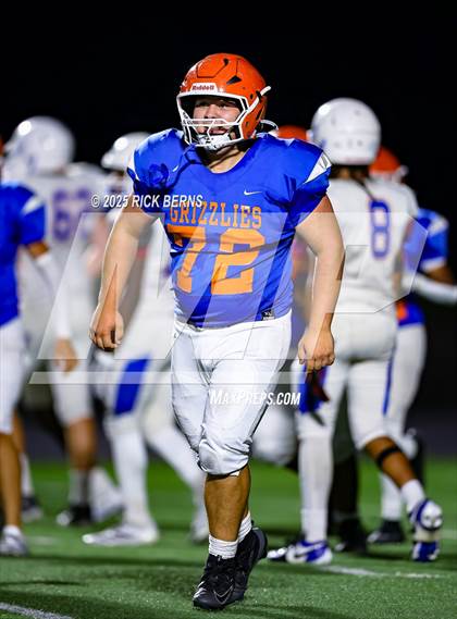 Thumbnail 2 in FR: Grand Oaks (blue) vs Oak Ridge photogallery.
