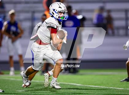 Thumbnail 3 in FR: Grand Oaks (blue) vs Oak Ridge photogallery.