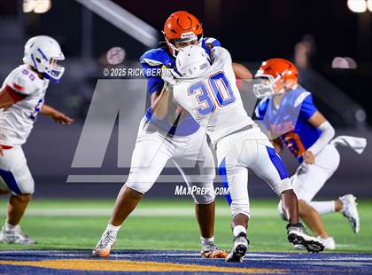 Thumbnail 3 in FR: Grand Oaks (blue) vs Oak Ridge photogallery.